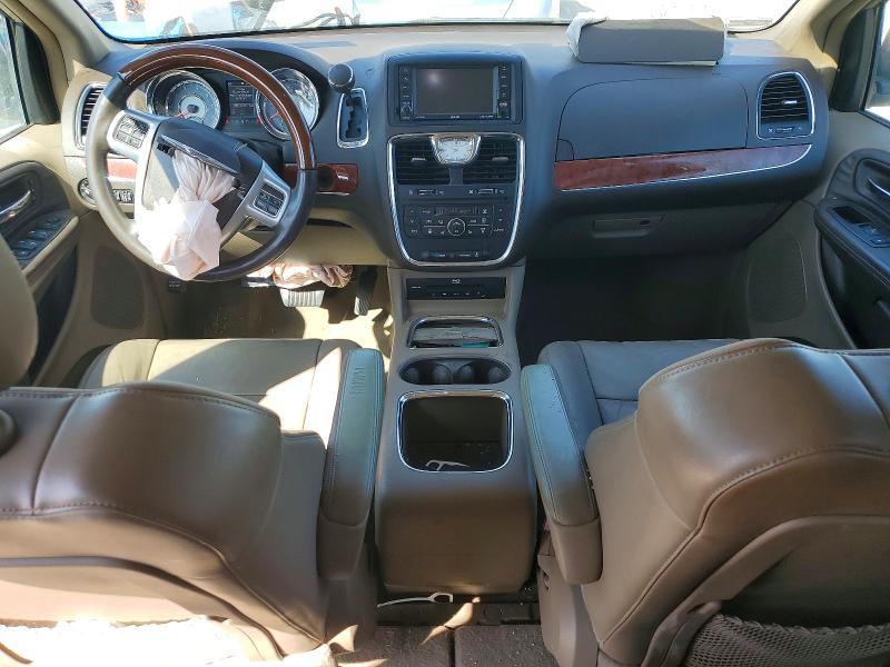 2013 Chrysler Town & Country Limited