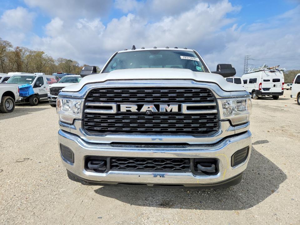 2022 Dodge RAM 3500 Tradesman
