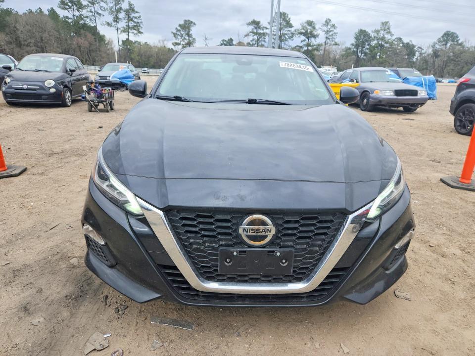 2021 Nissan Altima 2.5 sv