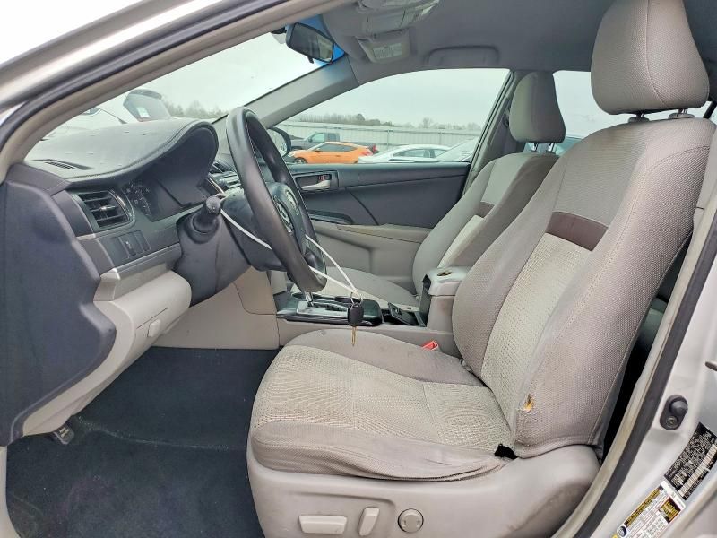 2013 Toyota Camry l