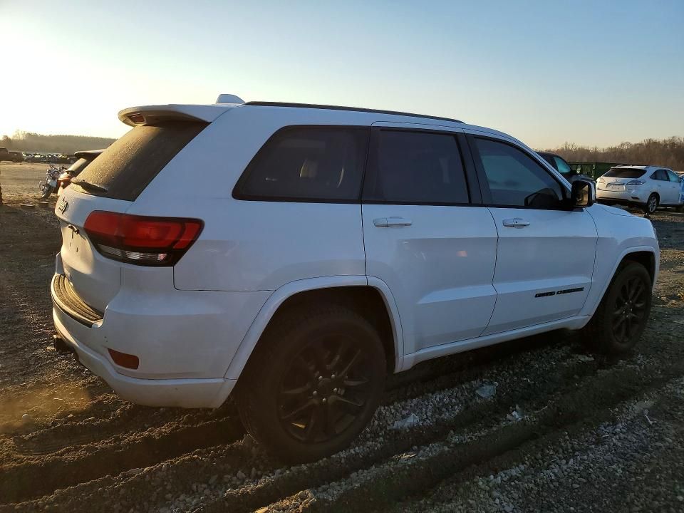 2017 Jeep Grand Cherokee Laredo