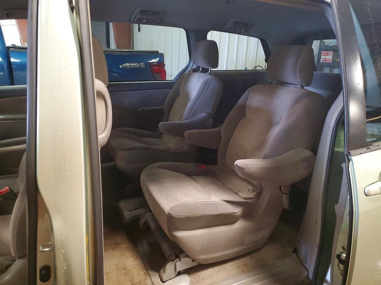 2008 Toyota Sienna ce