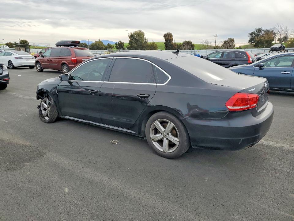 2013 Volkswagen Passat se