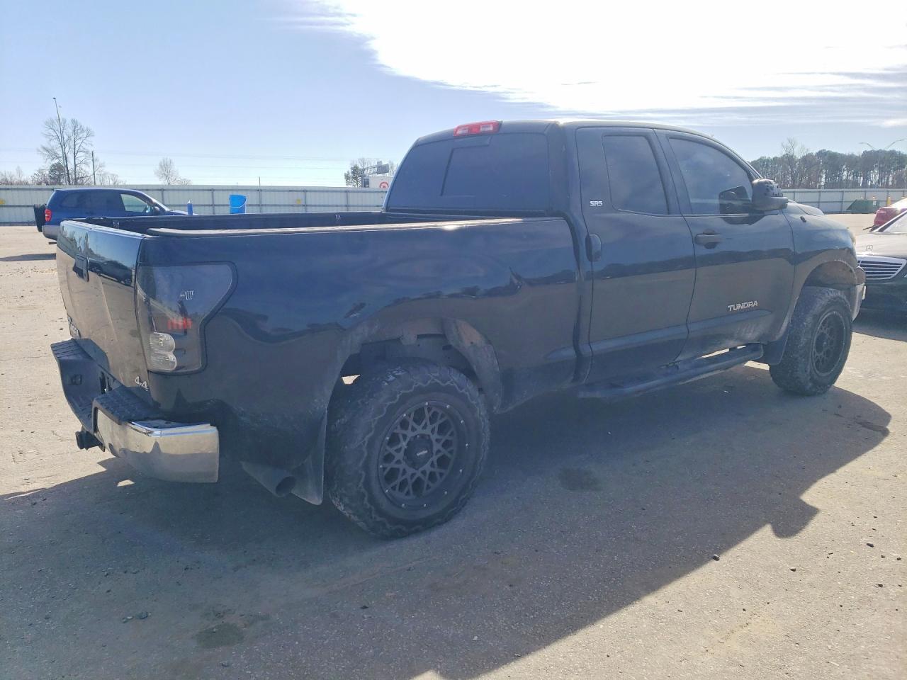 2011 Toyota Tundra Grade