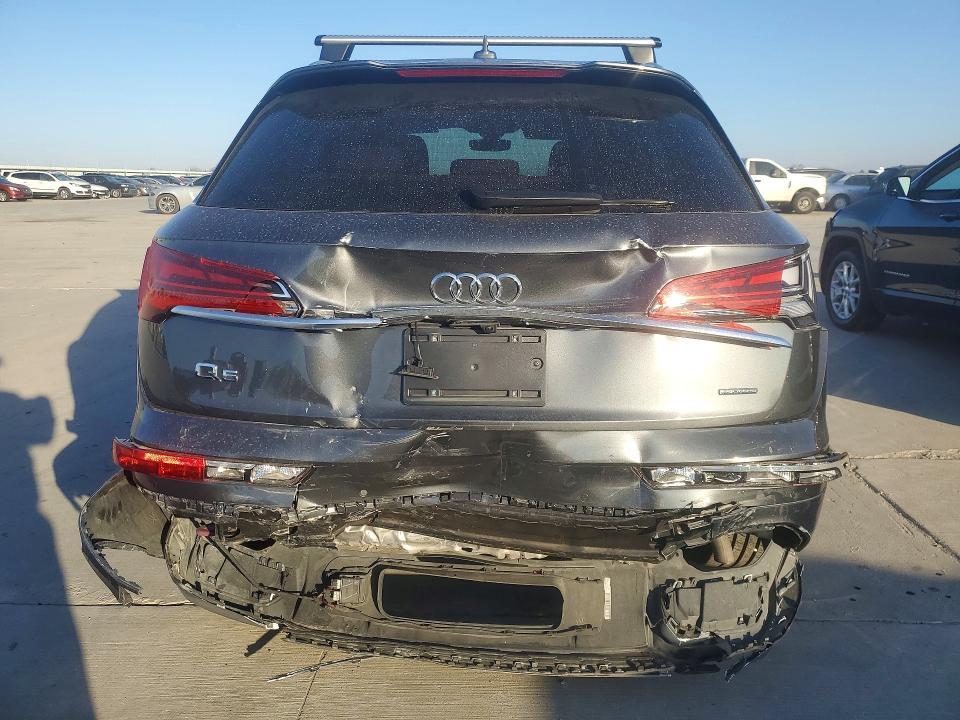 2022 Audi Q5 Premium Plus 45