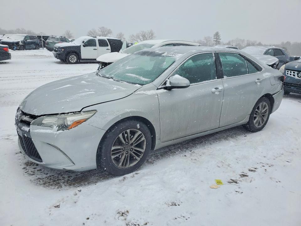 2015 Toyota Camry se