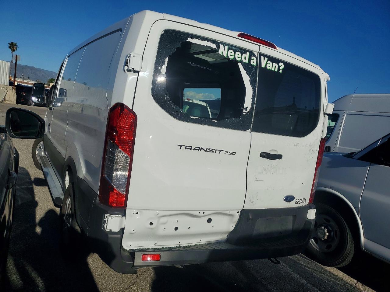 2025 Ford Transit T-250