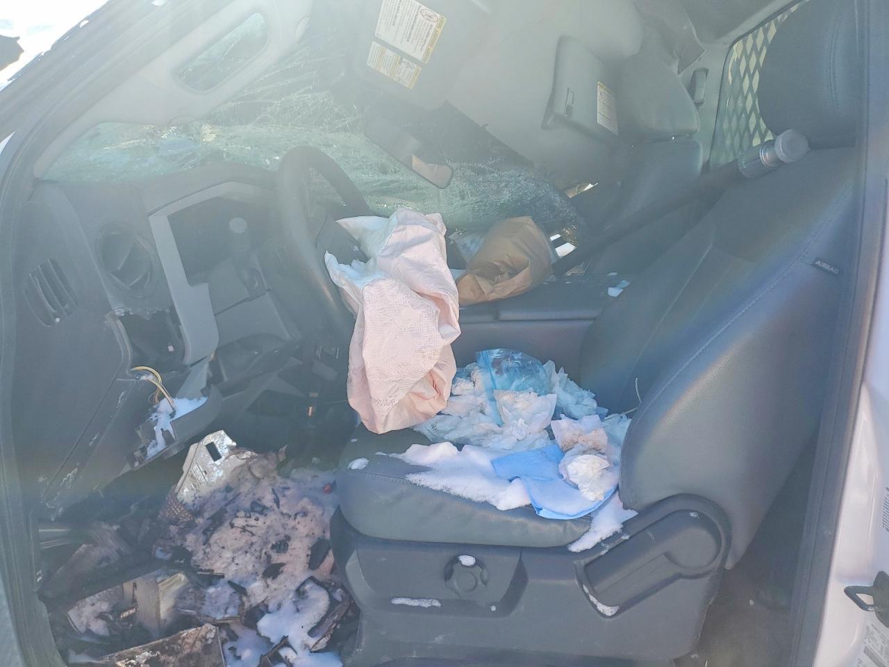 2016 Ford F350 Super Duty Flatbed Truck