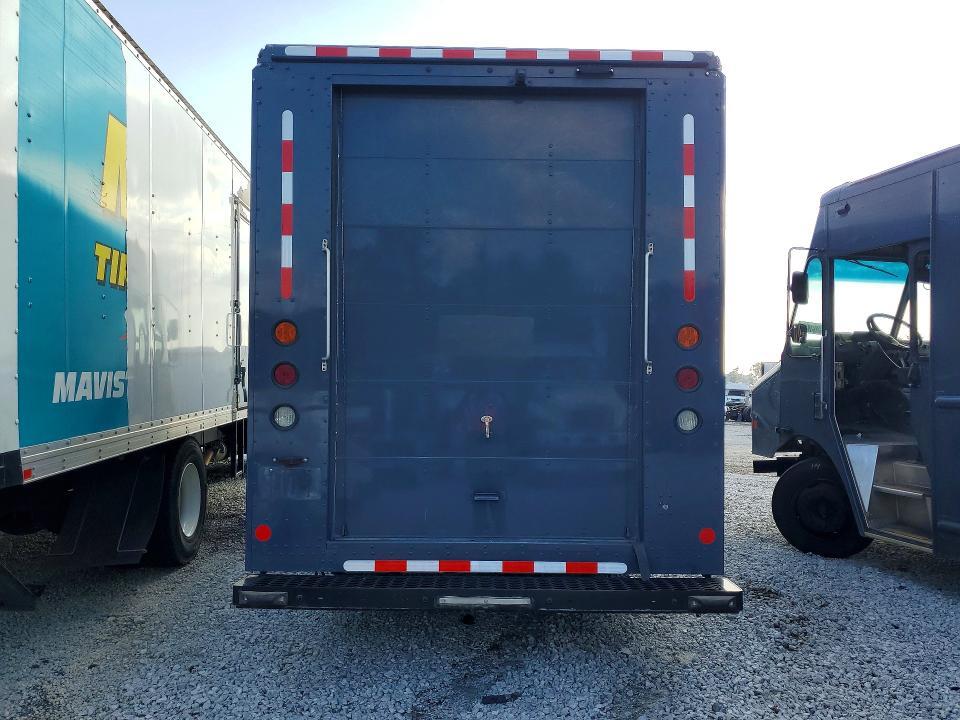 2020 Ford F59 Delivery Truck