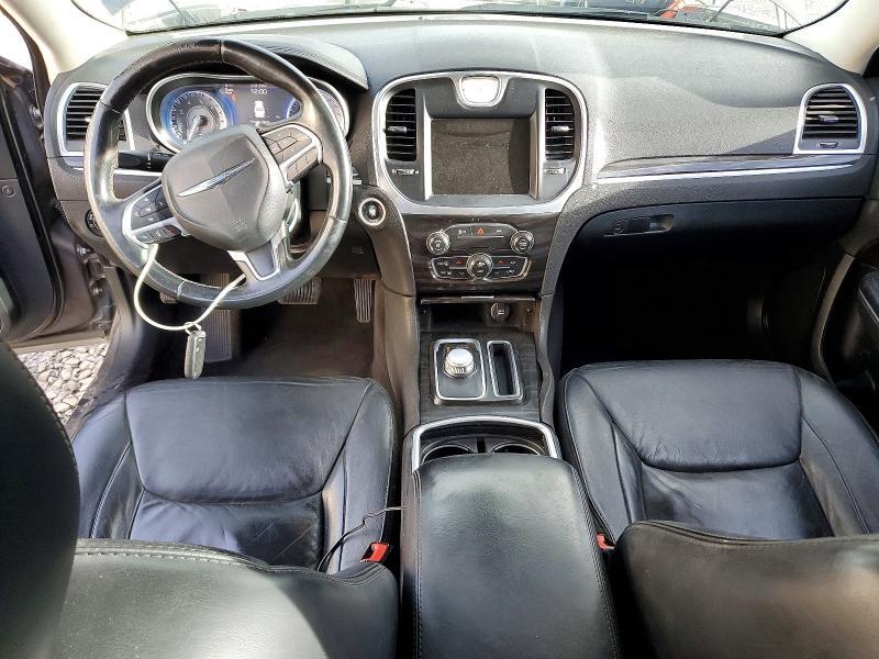 2015 Chrysler 300 Limited