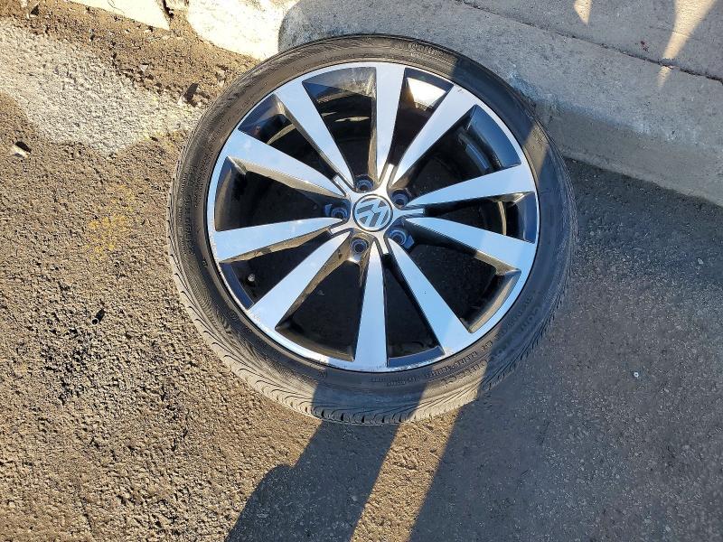 2013 Volkswagen Beetle Turbo