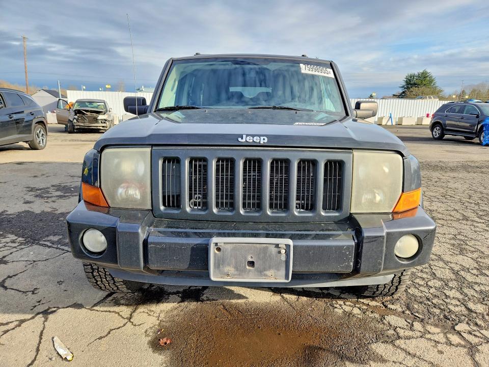 2008 Jeep Commander Sport