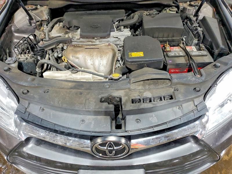 2015 Toyota Camry le