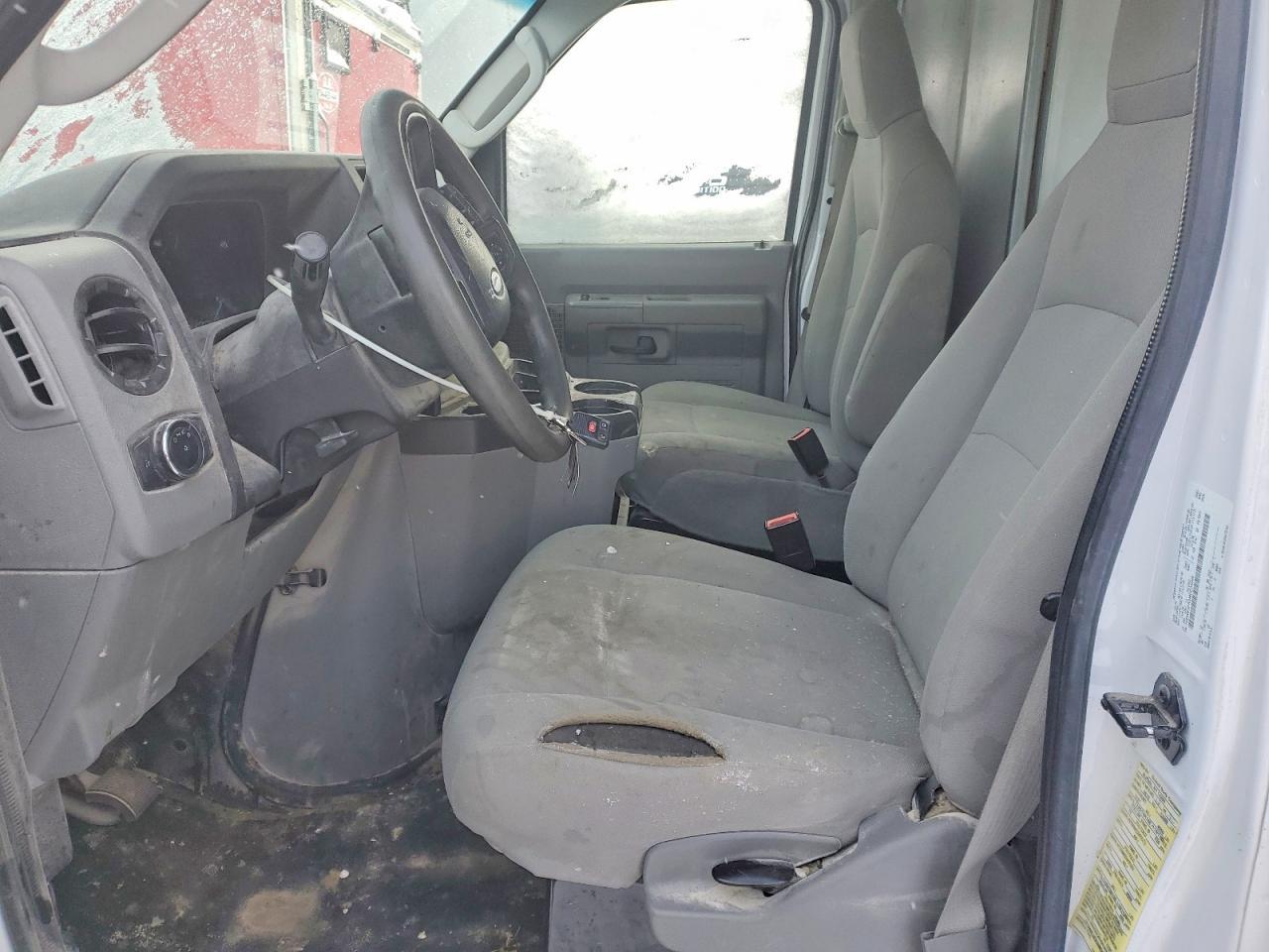 2021 Ford E350 BOX Truck