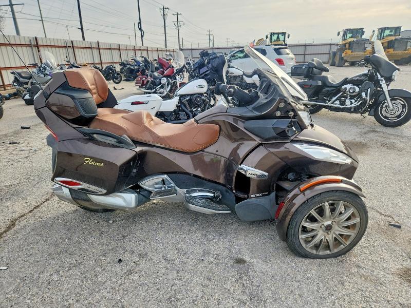 2013 Can-Am Spyder Roadster RT