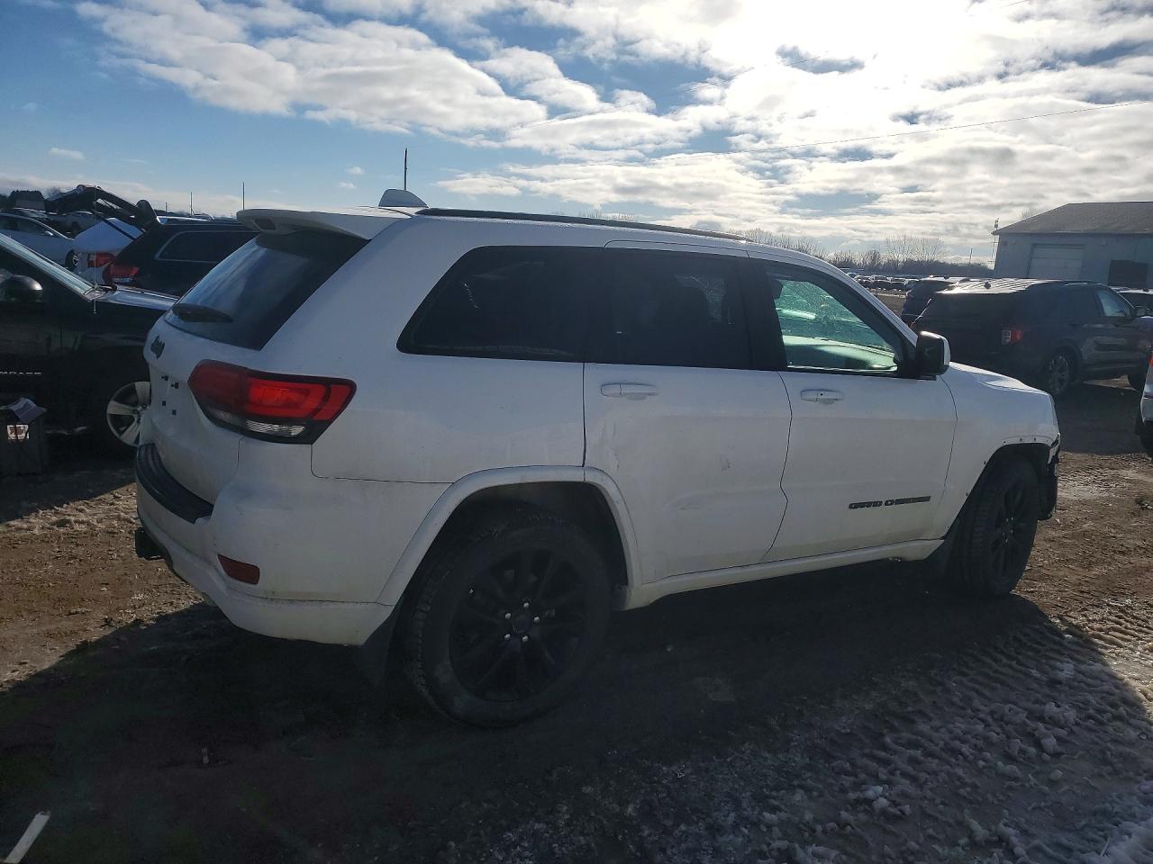 2017 Jeep Grand Cherokee Laredo