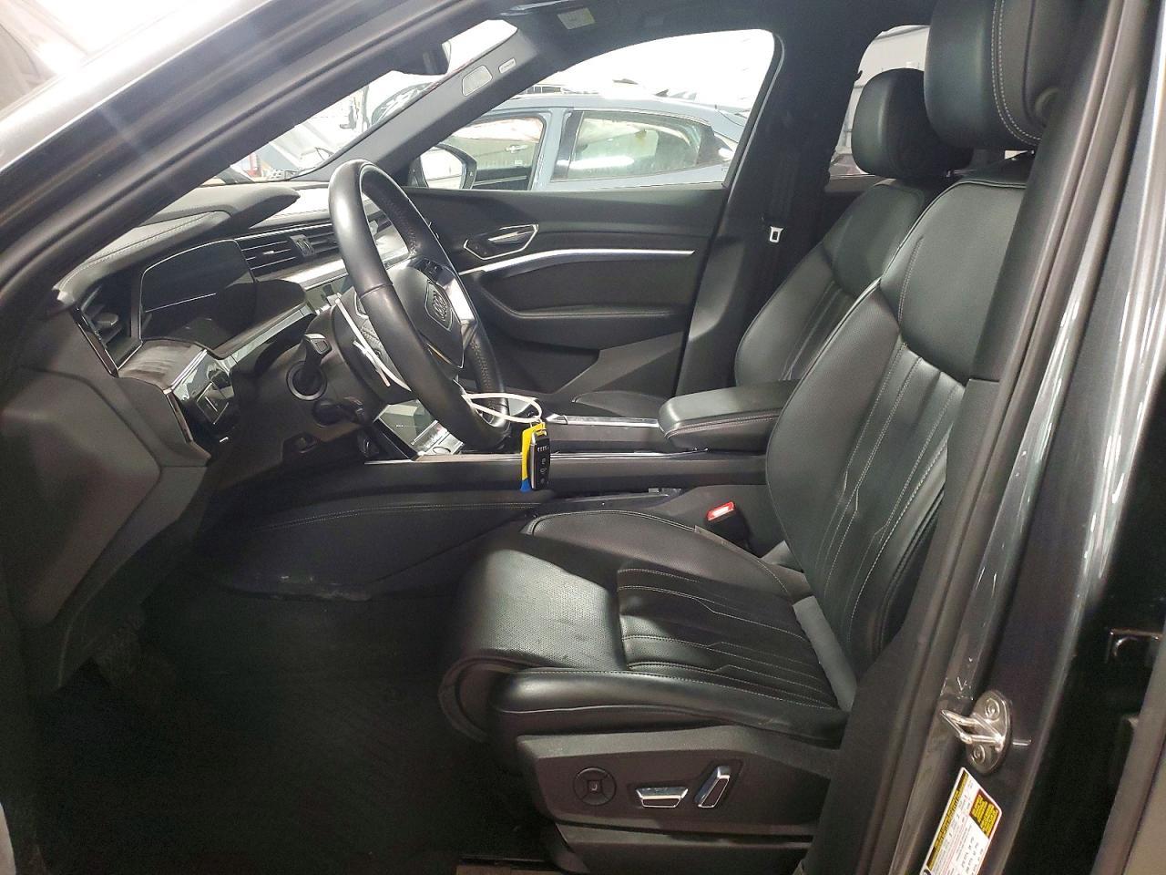 2019 Audi E-tron Prestige