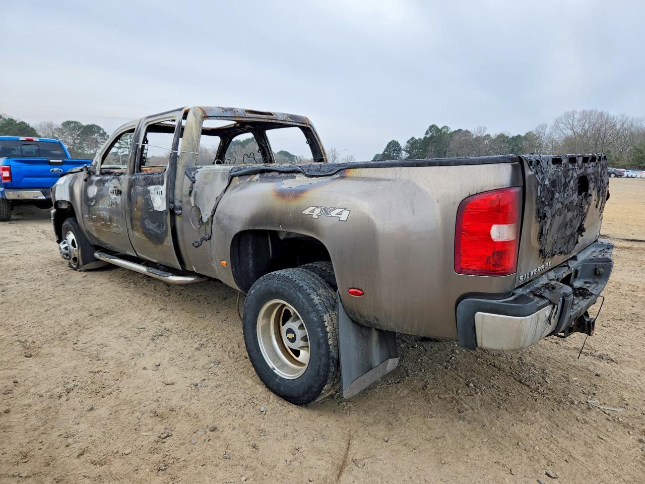 2013 Chevrolet Silverado K3500 LTZ