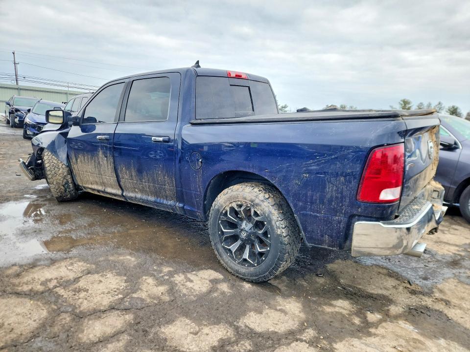 2015 Dodge Ram 1500 slt