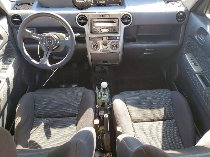 2005 Scion XB