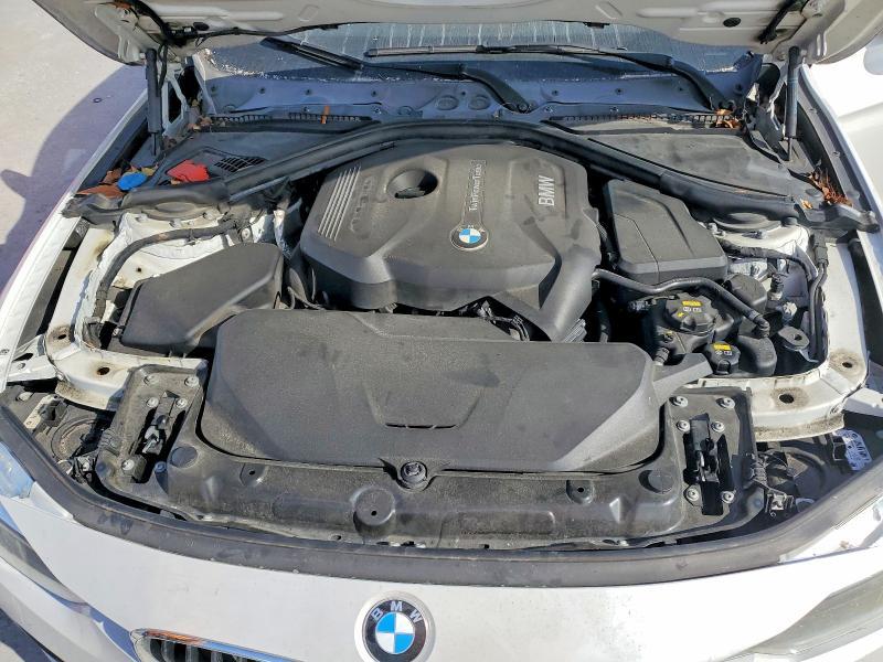 2017 BMW 330 i