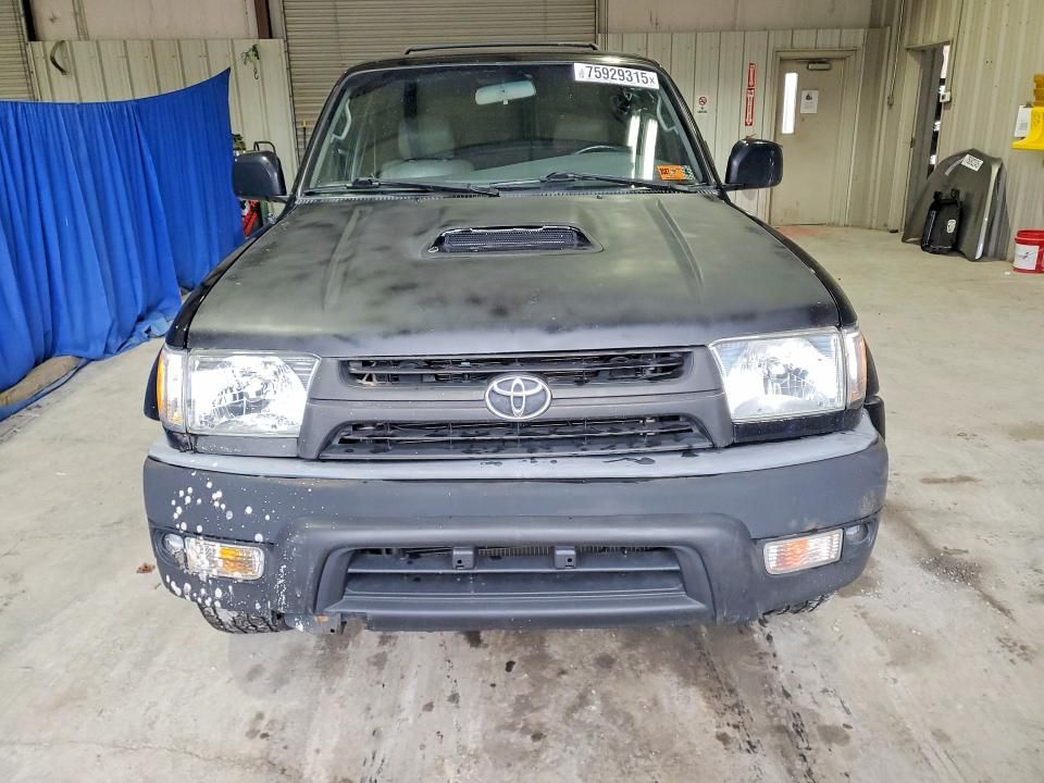 2002 Toyota 4runner SR5