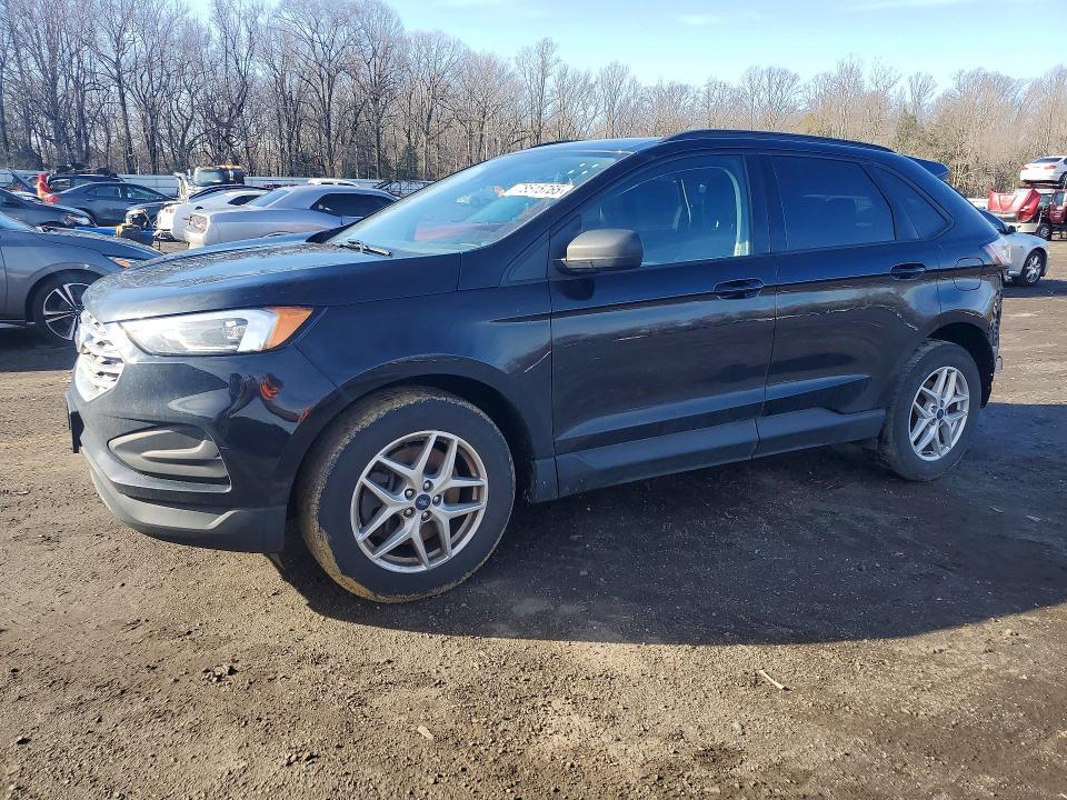 2021 Ford Edge se