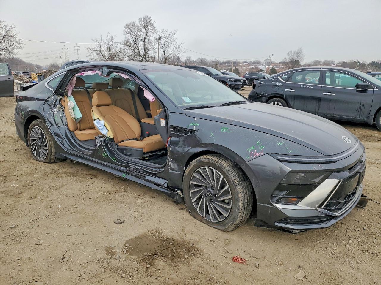 2025 Hyundai Sonata Hybrid