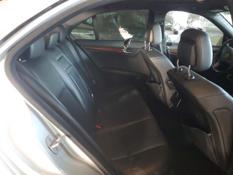 2010 Mercedes-Benz C300