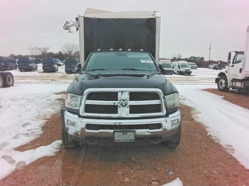 2018 Dodge RAM 5500 BOX Truck