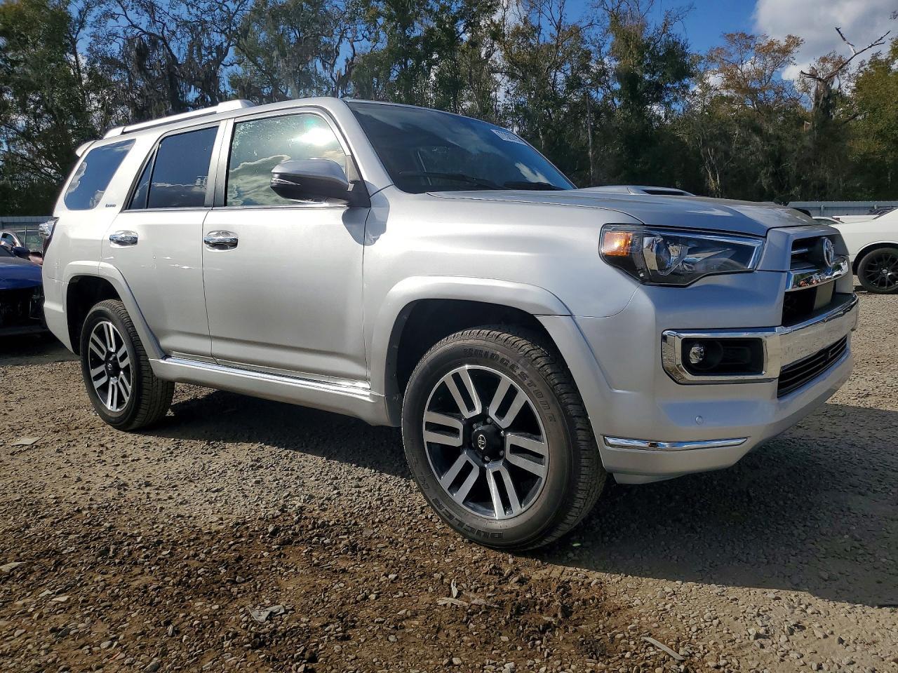 2024 Toyota 4runner Limited