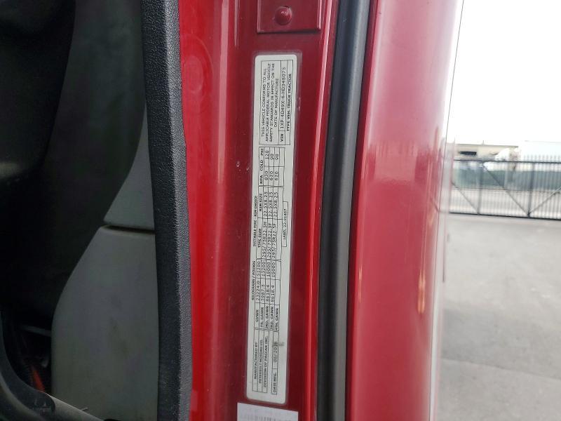 2017 Peterbilt 589 Semi Truck