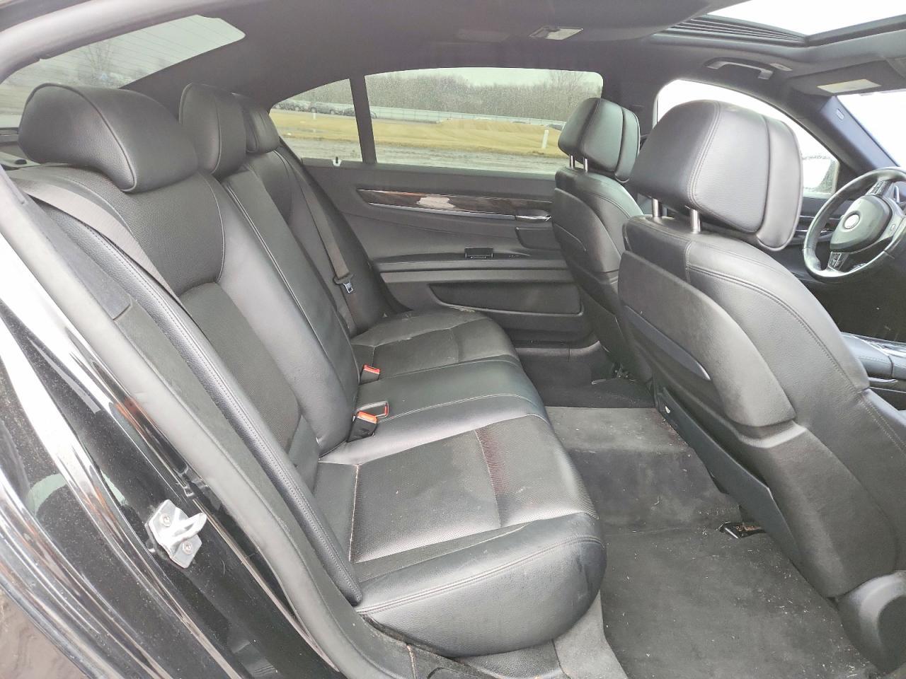 2013 BMW 740 lxi