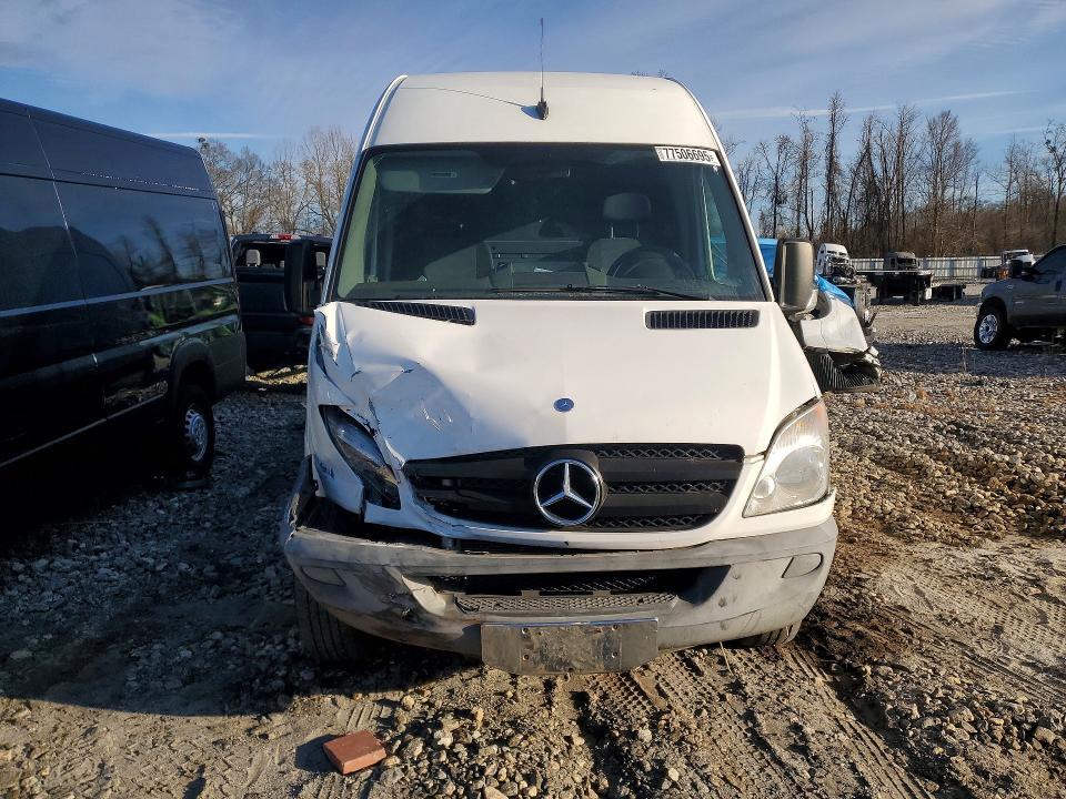 2011 Mercedes-Benz Sprinter 2500