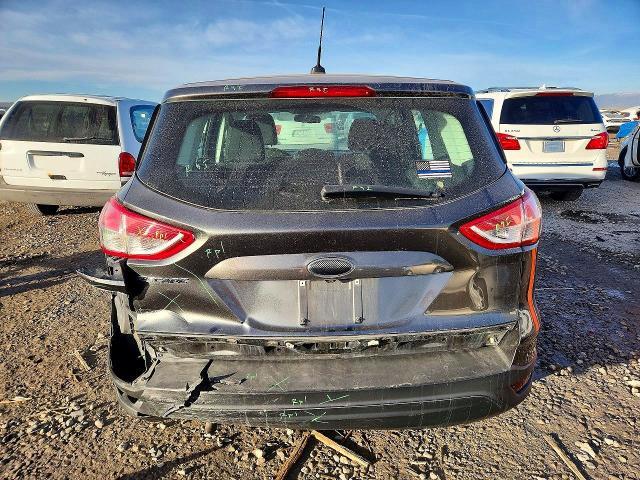 2015 Ford Escape s