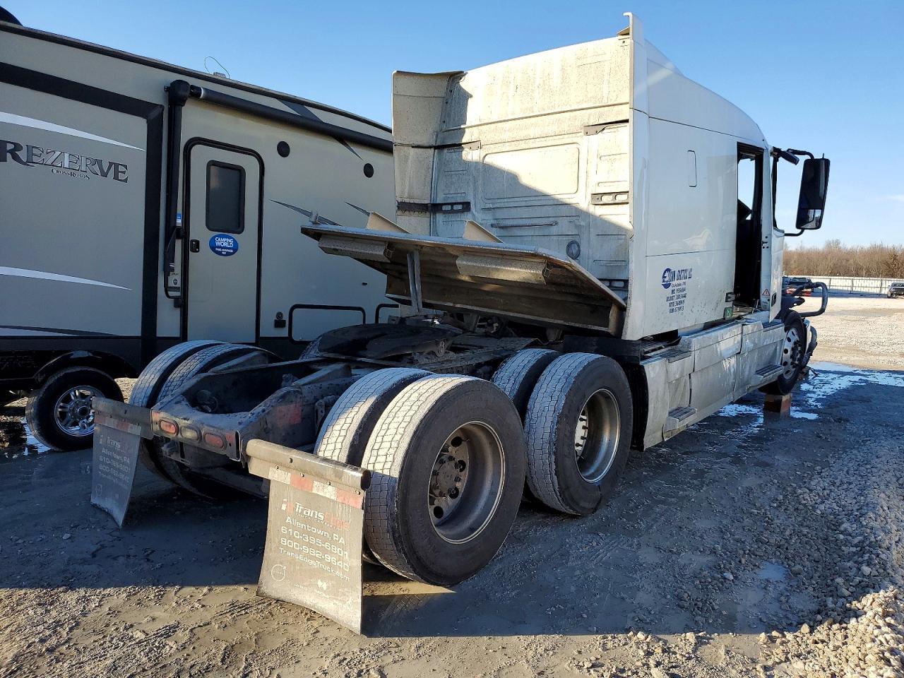 2025 Volvo VNR Semi Truck