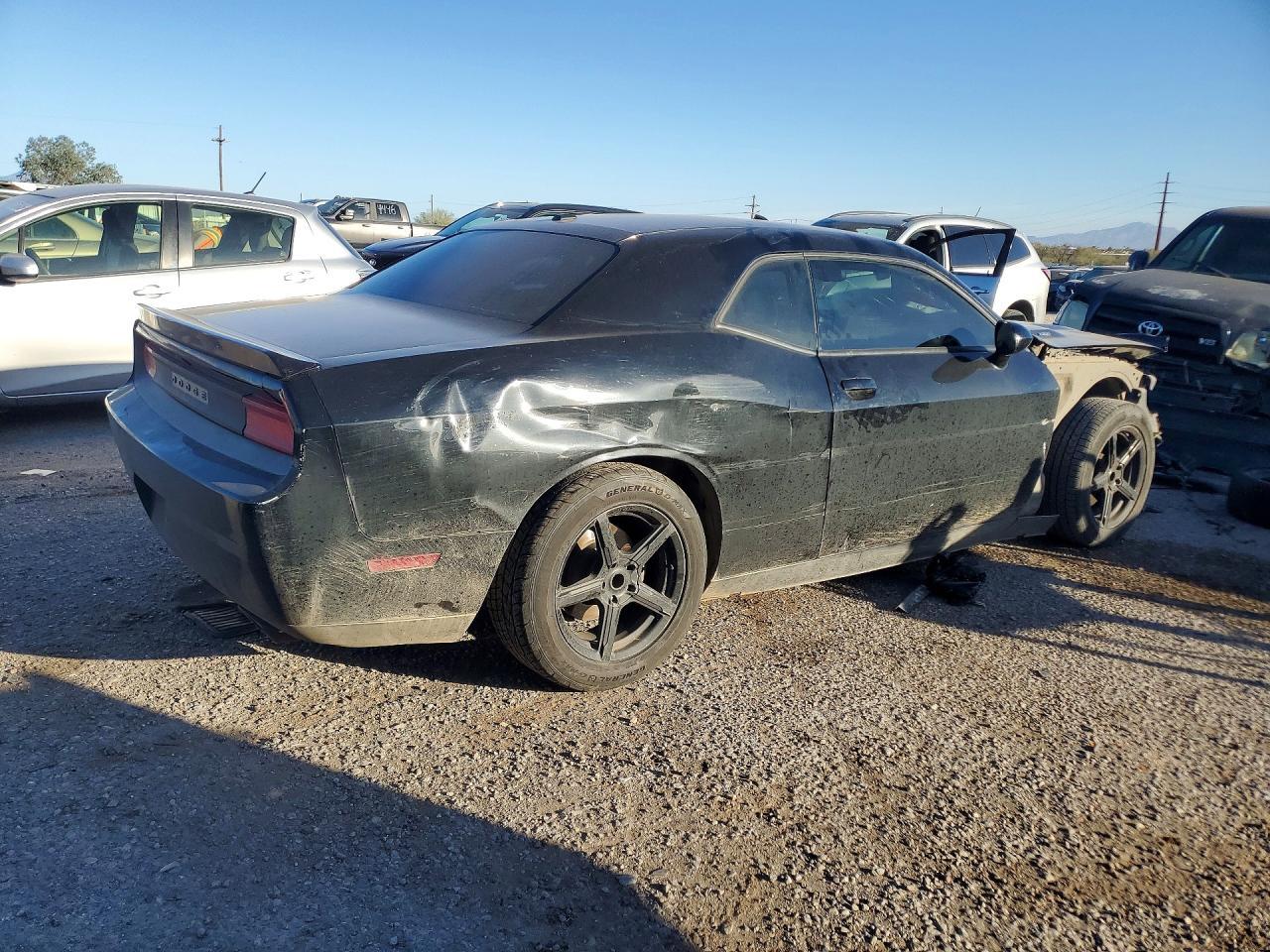 2012 Dodge Challenger r