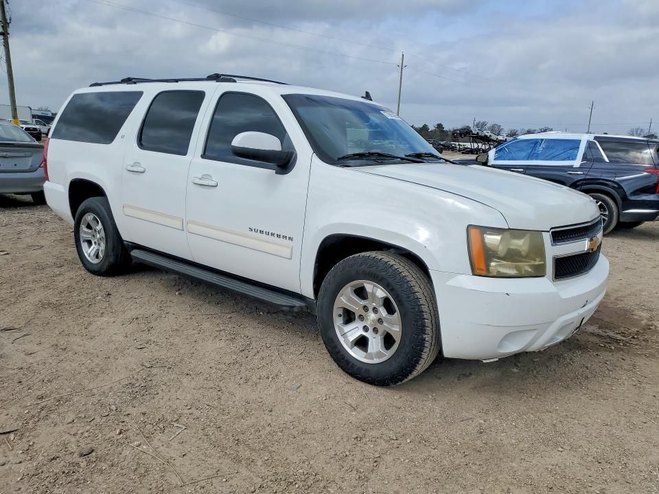 2011 Chevrolet Suburban C1500 lt