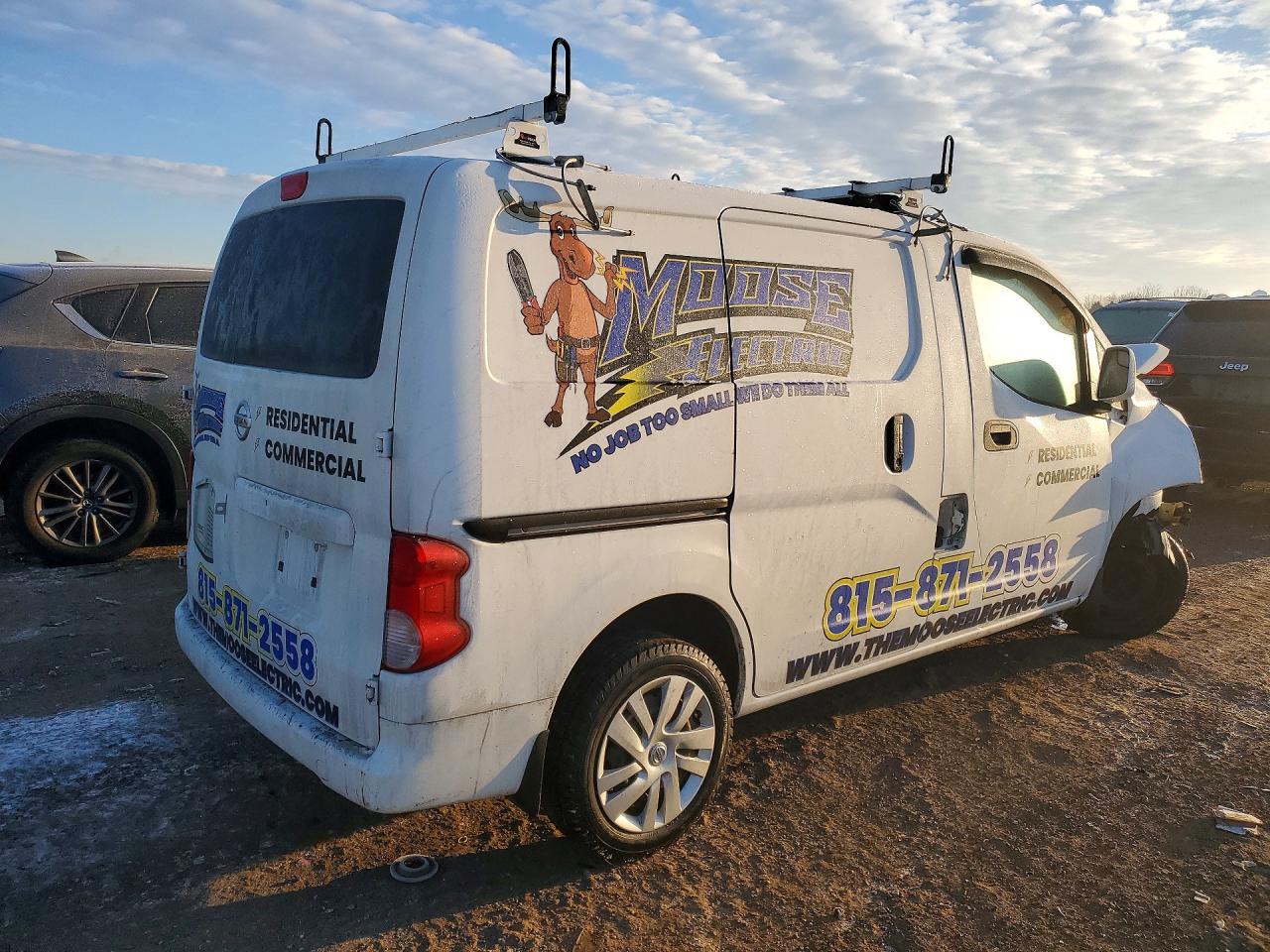 2015 Nissan NV200 2.5S