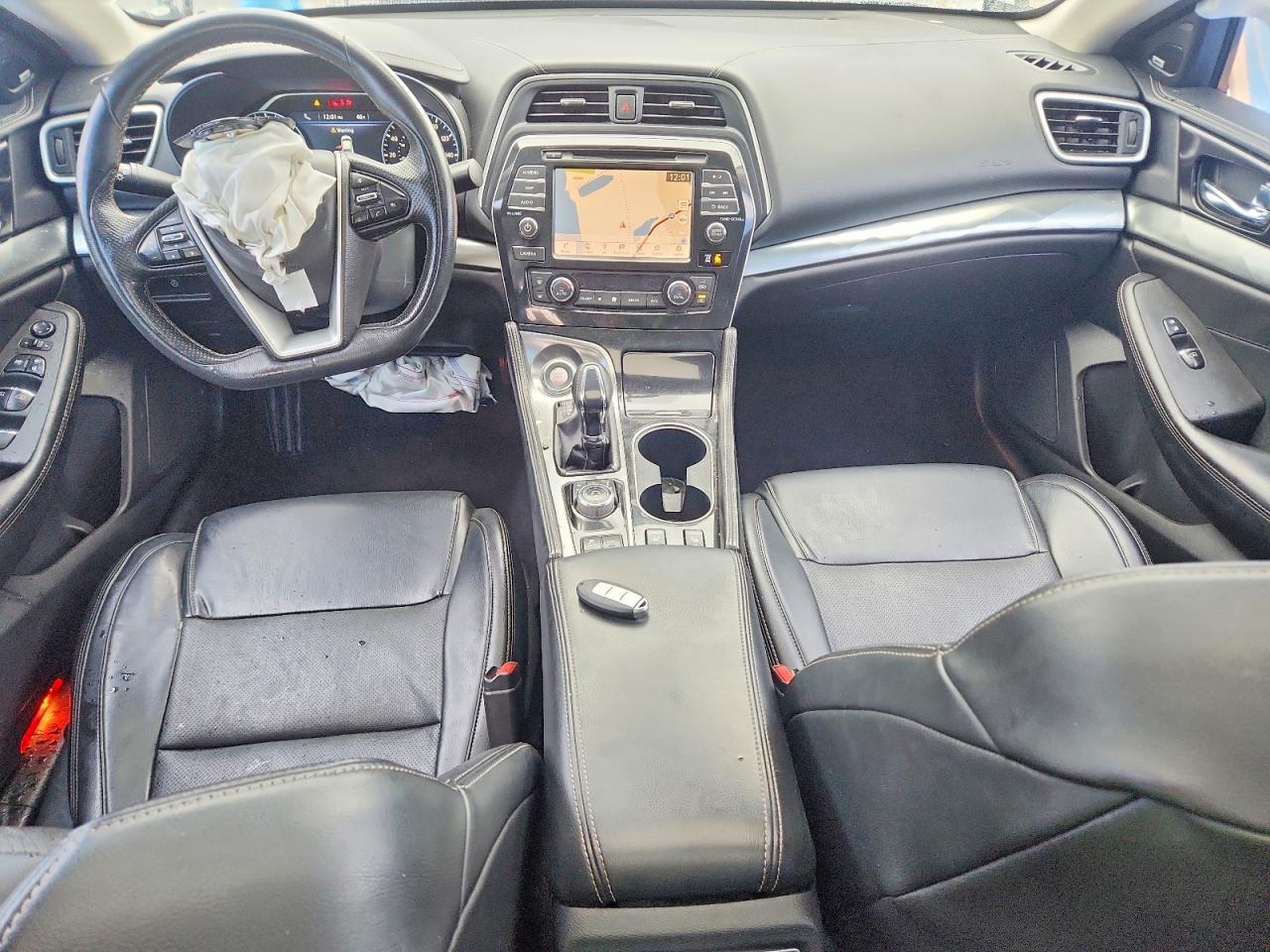 2019 Nissan Maxima s