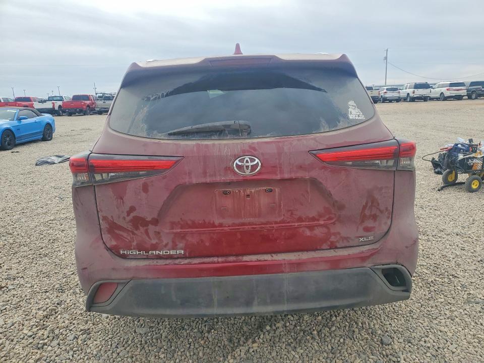 2021 Toyota Highlander xle