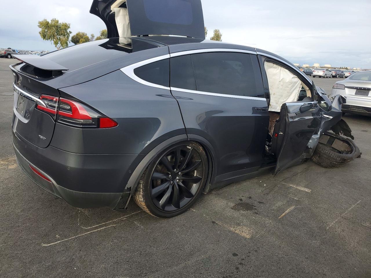 2016 Tesla Model x