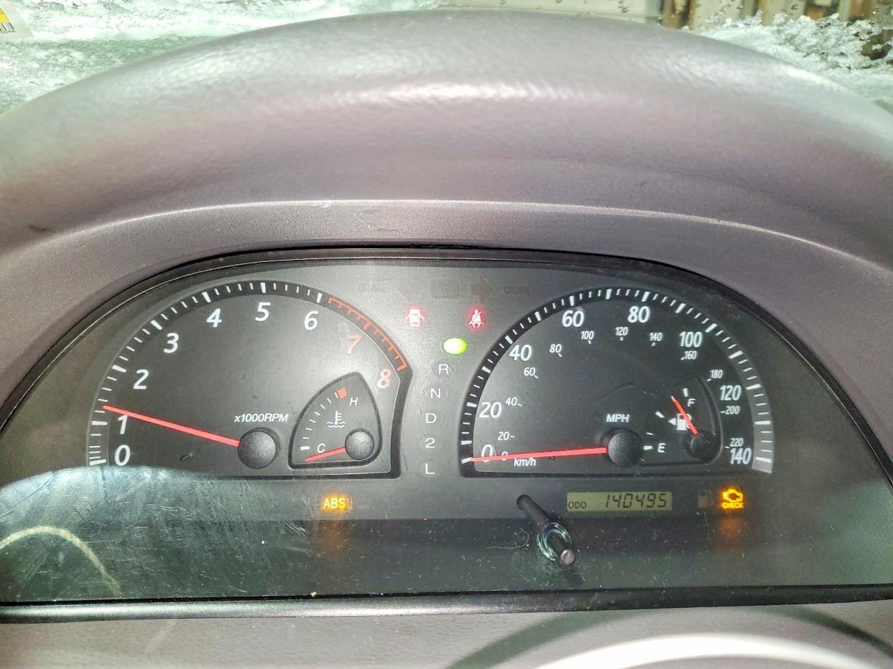 2003 Toyota Camry le