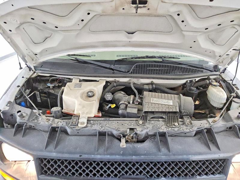2008 Chevrolet 2008 Chev G3500 Express Cargo van
