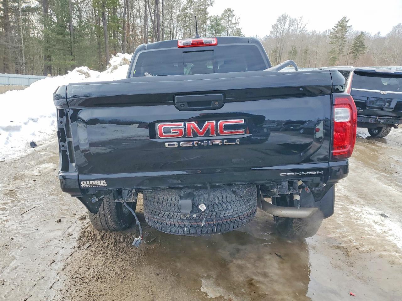 2024 GMC Canyon Denali