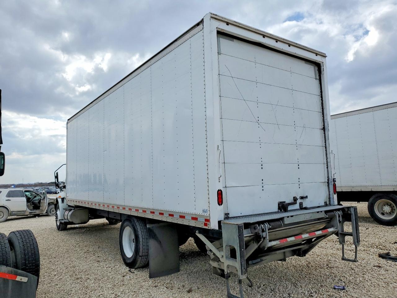 2020 International MV607 BOX Truck