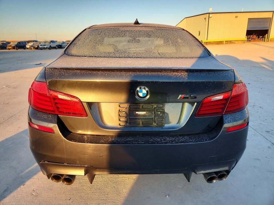 2015 Bmw Motorrad 2015 bmw Motorrad M5