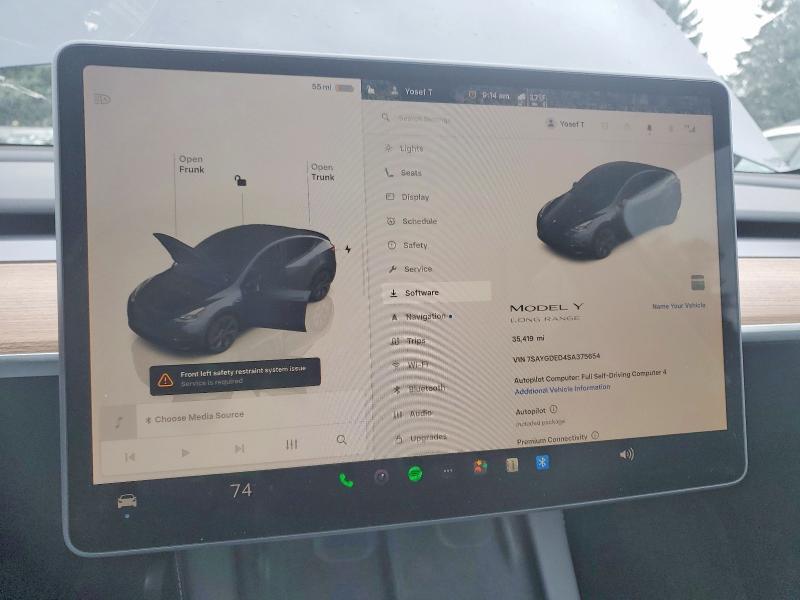 2025 Tesla Model y