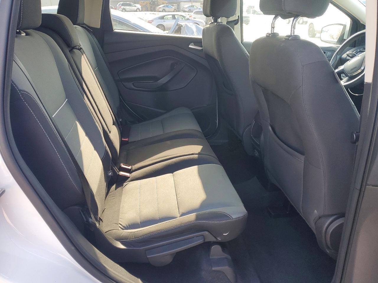 2015 Ford Escape se