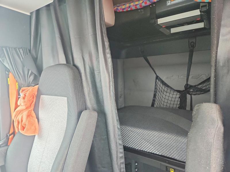 2020 Freigliner 2020 Freightliner Cascadia 126 Semi Truck